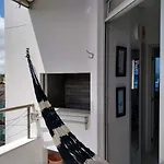 Apto Na Praia De 1 Dormitorio Com Vista Pro Mar A Poucos Passos Da Areia